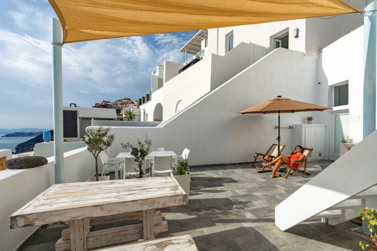 Akron Cliff Suite Фира Екстериор снимка