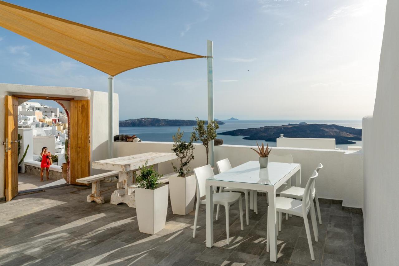 Akron Cliff Suite Фира Екстериор снимка